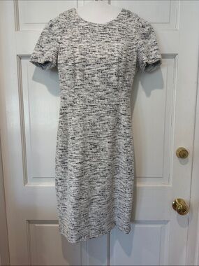 Calvin Klein Heathered Gray Short Sleeve Midi Sheath Dress